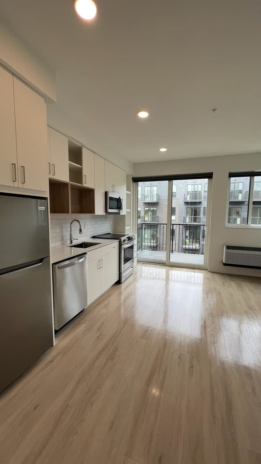 Move-in ready kitchen and living area after a Crystal turnover clean