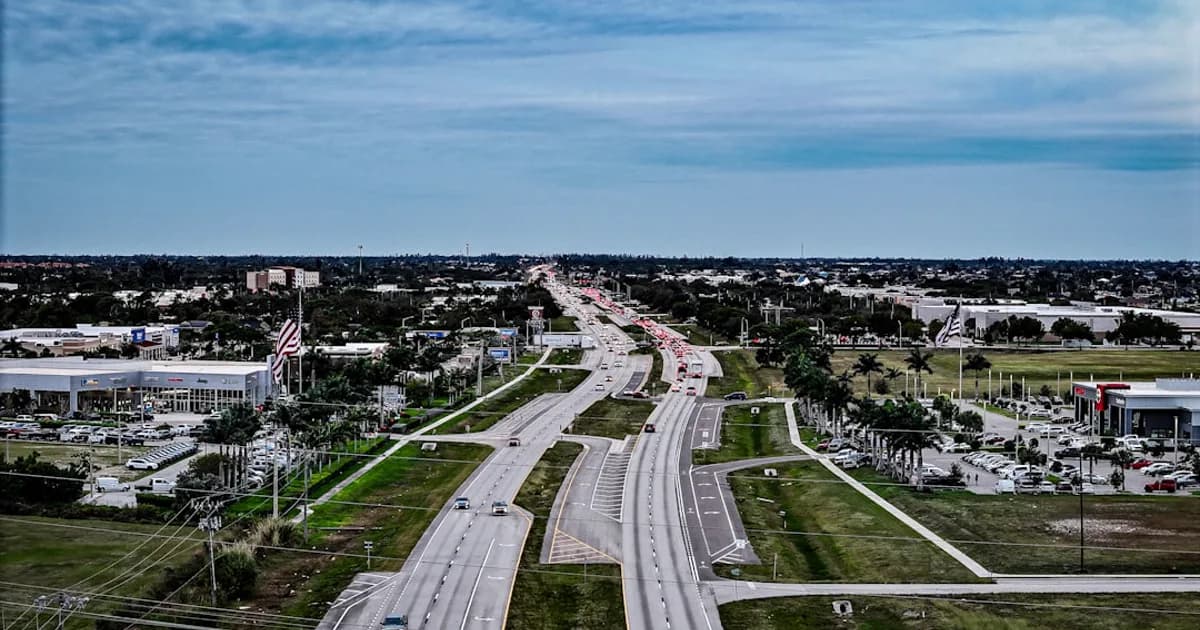 Hurricane Prep & Cleanup for Cape Coral Businesses: A Facility Manager's Guide