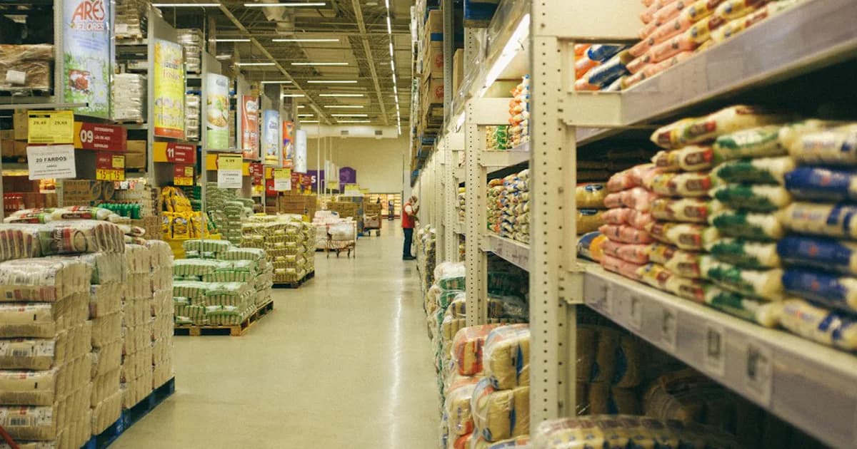 Retail Store Cleaning Checklist: Daily, Weekly, and Seasonal